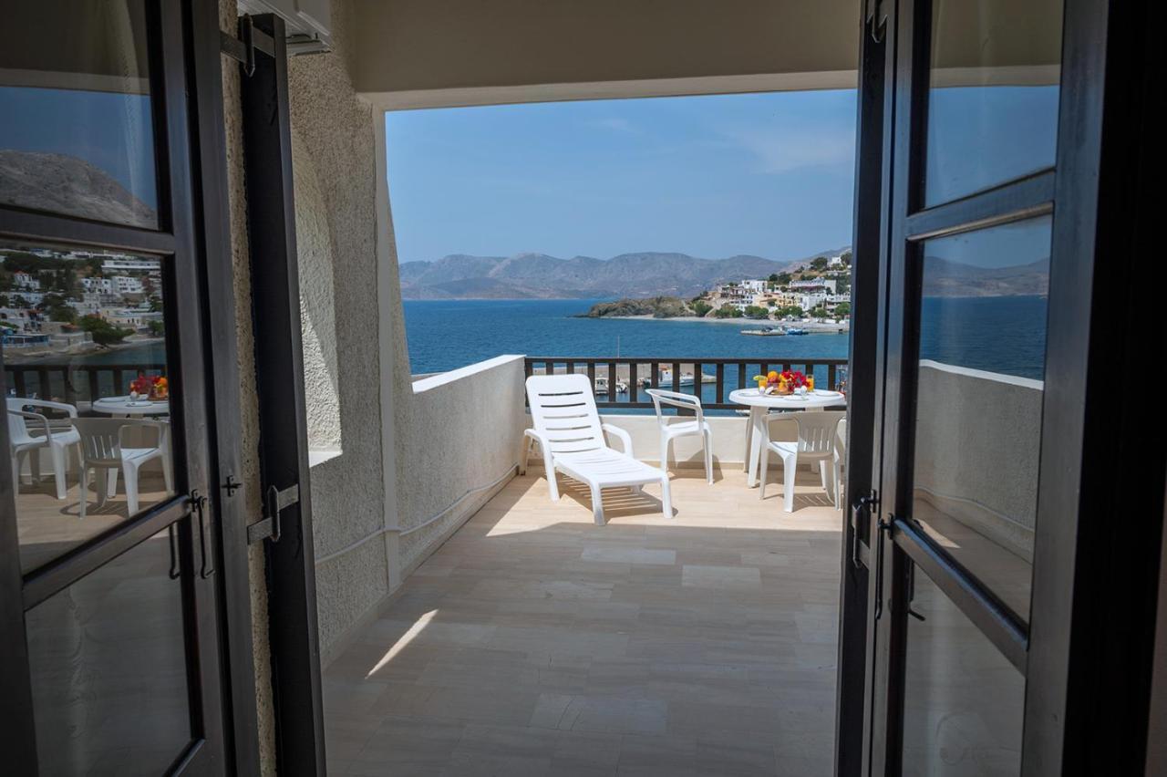Pelagos Seafront Accommodation - Maria Myrties 外观 照片
